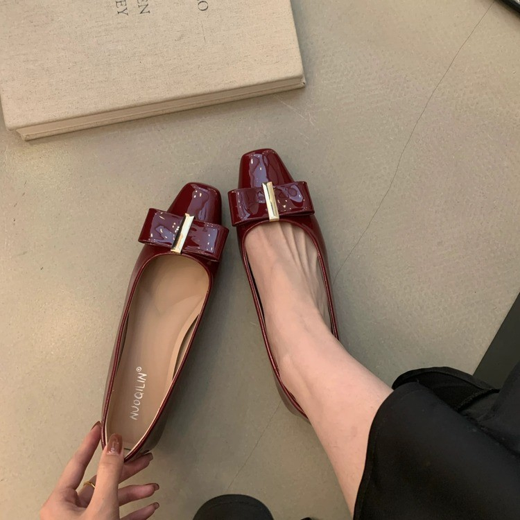 Kwadratowe czółenka z kokardą, – Leatherwork In French recenzja i cena
