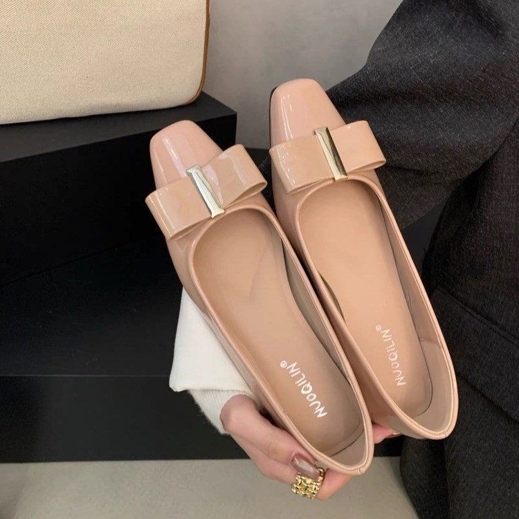 Kwadratowe czółenka z kokardą, – Leatherwork In French recenzja i cena